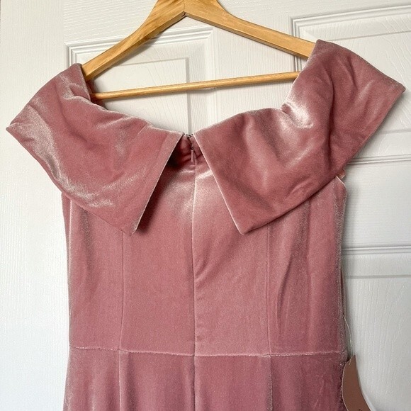 NWT! BHLDN "Fawn" Off Shoulder Velvet Maxi Dress with High Slit - Rose Color - Picture 5 of 10